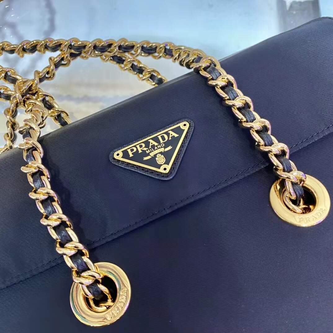 P*rada Bag Top Quality 25*21*5CM
