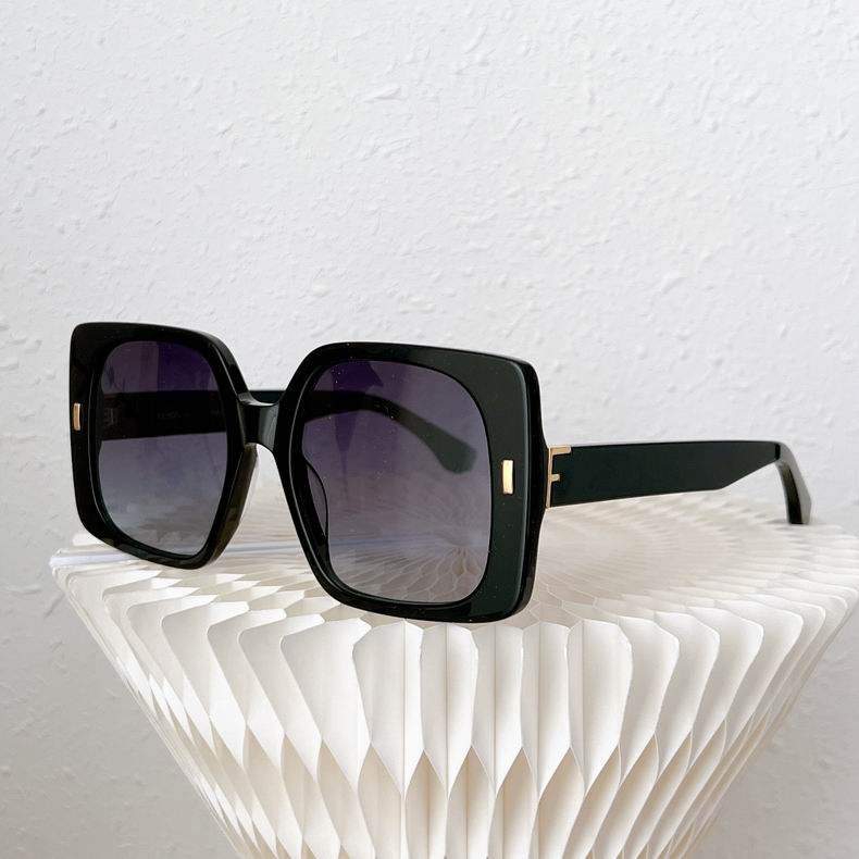 F*endi Glasses Top