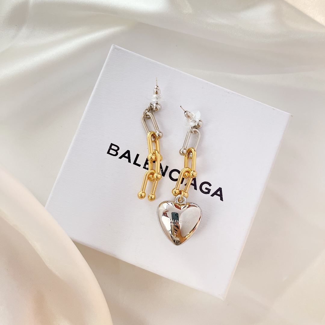 Earrings001
