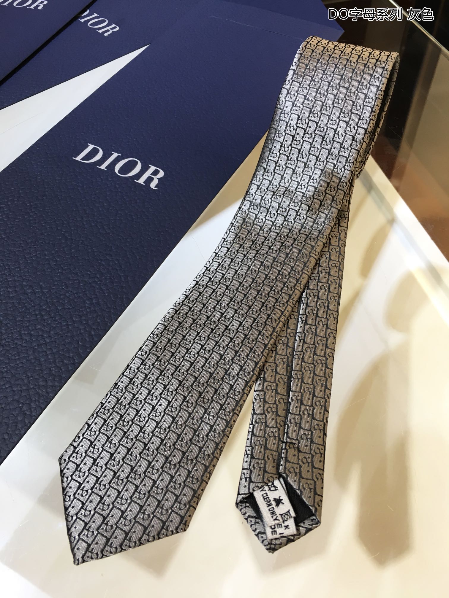 Necktie
