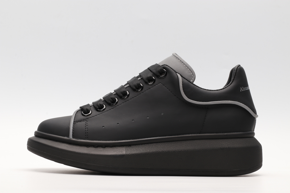 A*exander M*queen Sneaker