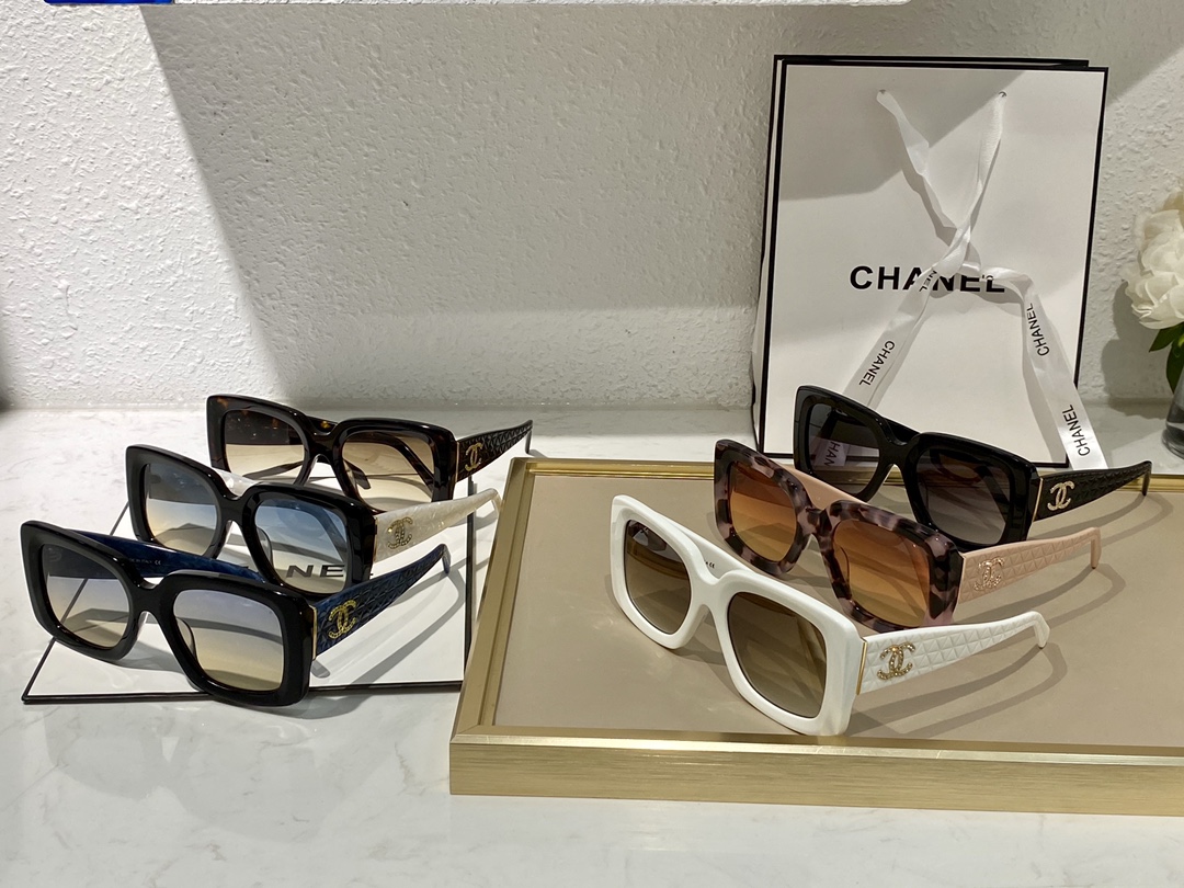 C*hanel Glasses Top