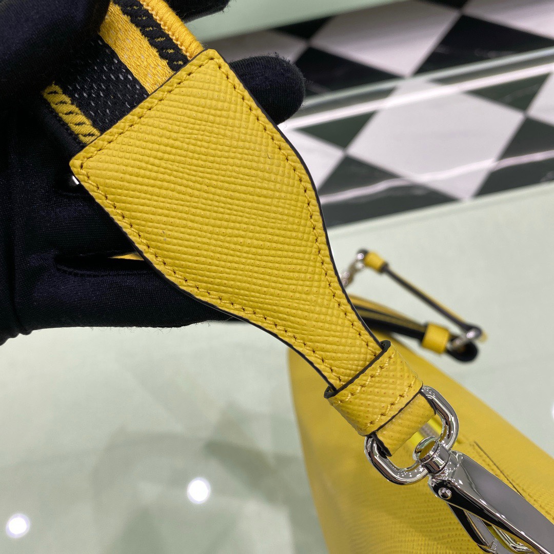 P*rada Bag Top Quality 28*18*11CM