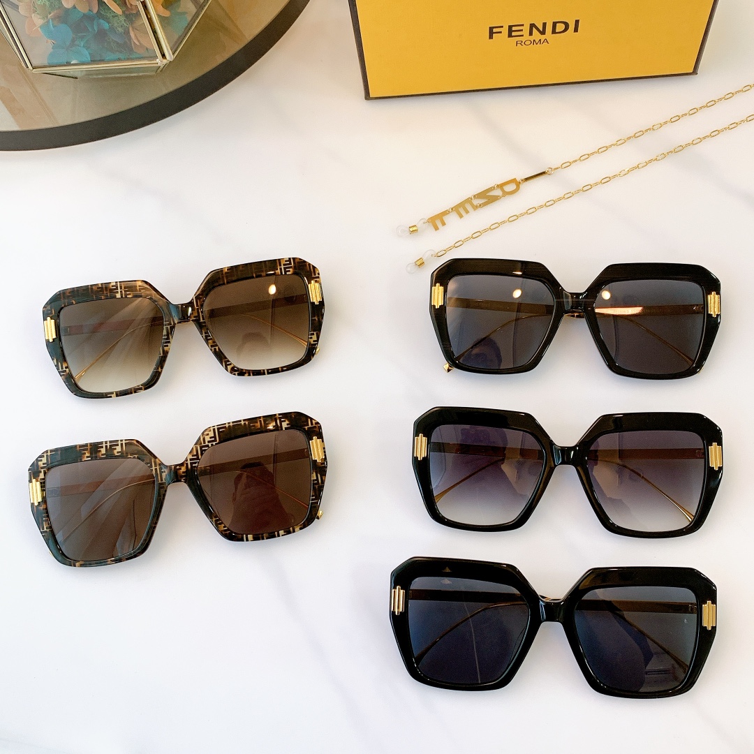 F*endi Glasses Top