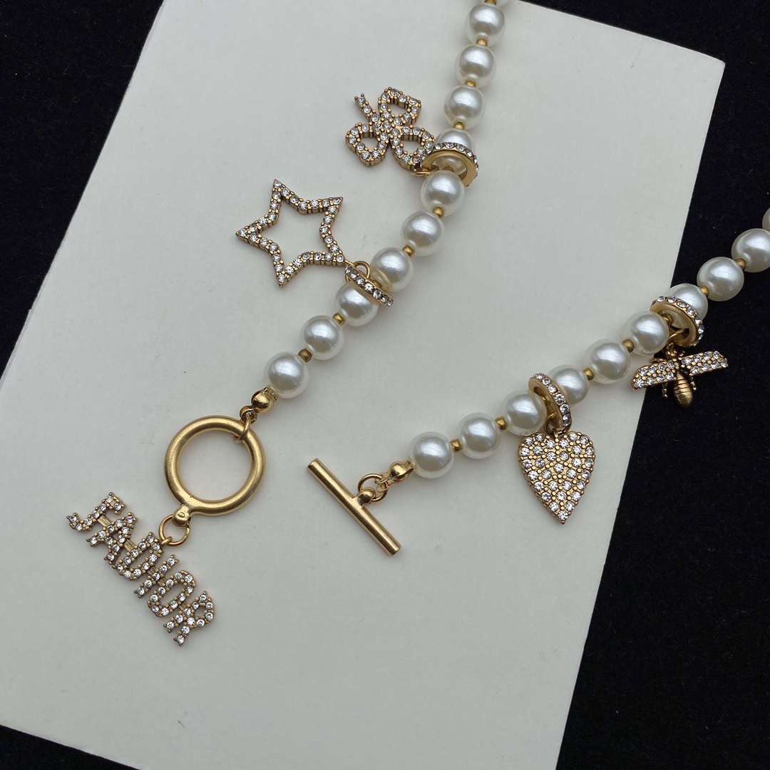 Necklace001