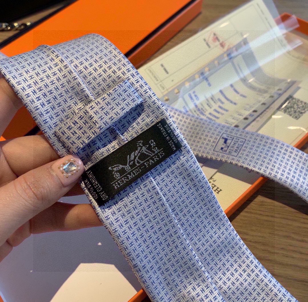 Necktie