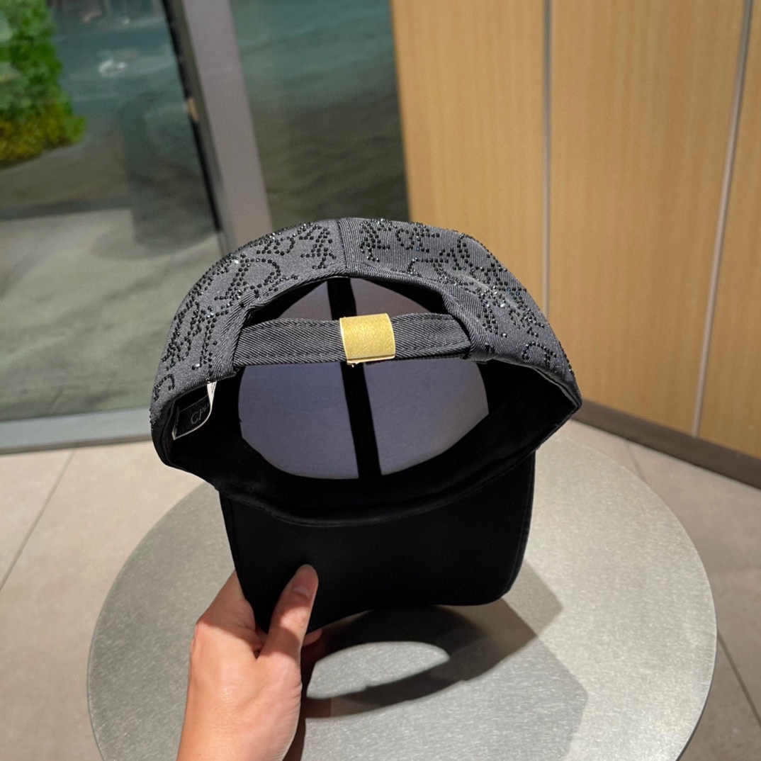 Top Hat
