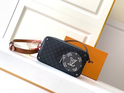 L*ouis V*uitton Bag Top Quality 23*13*6cm