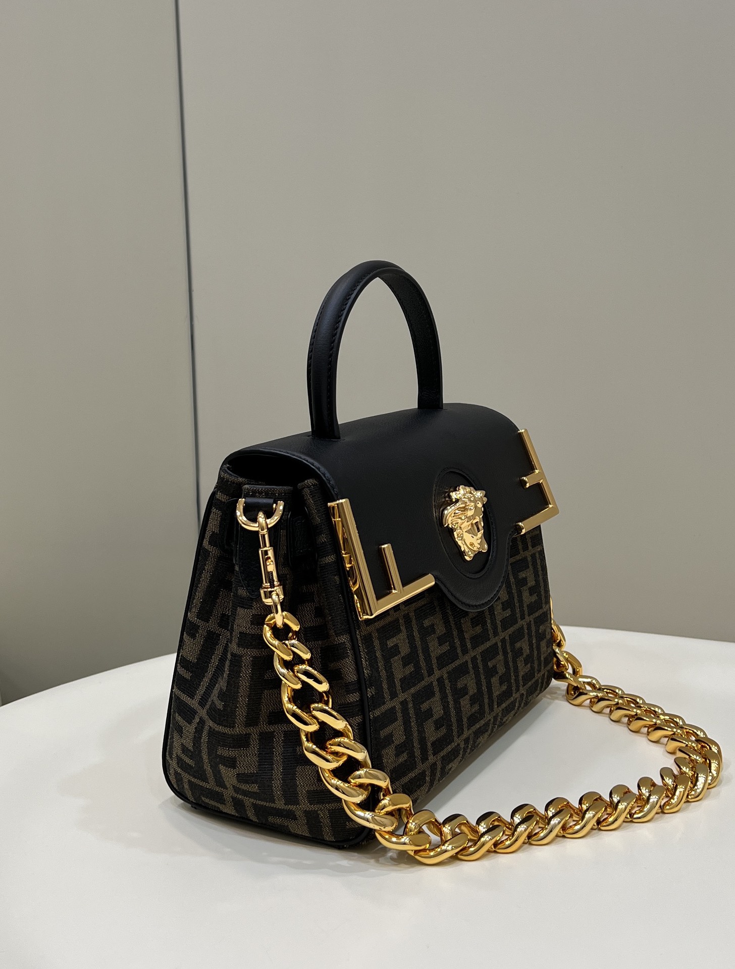 F*endi Bag Top Quality 25*15*22CM