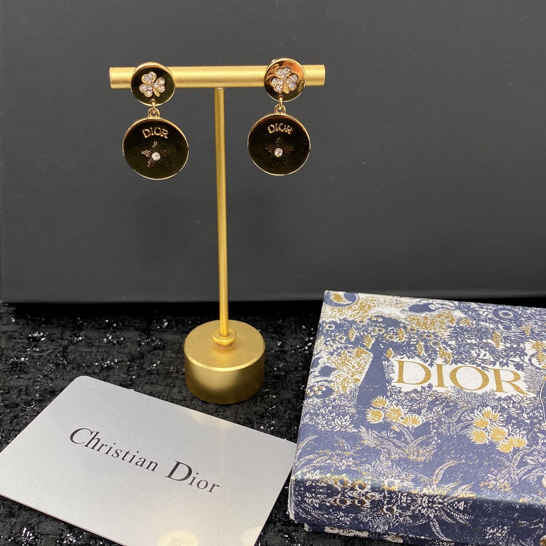 Earrings002