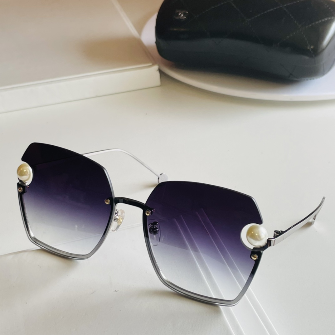 C*hanel Glasses Top