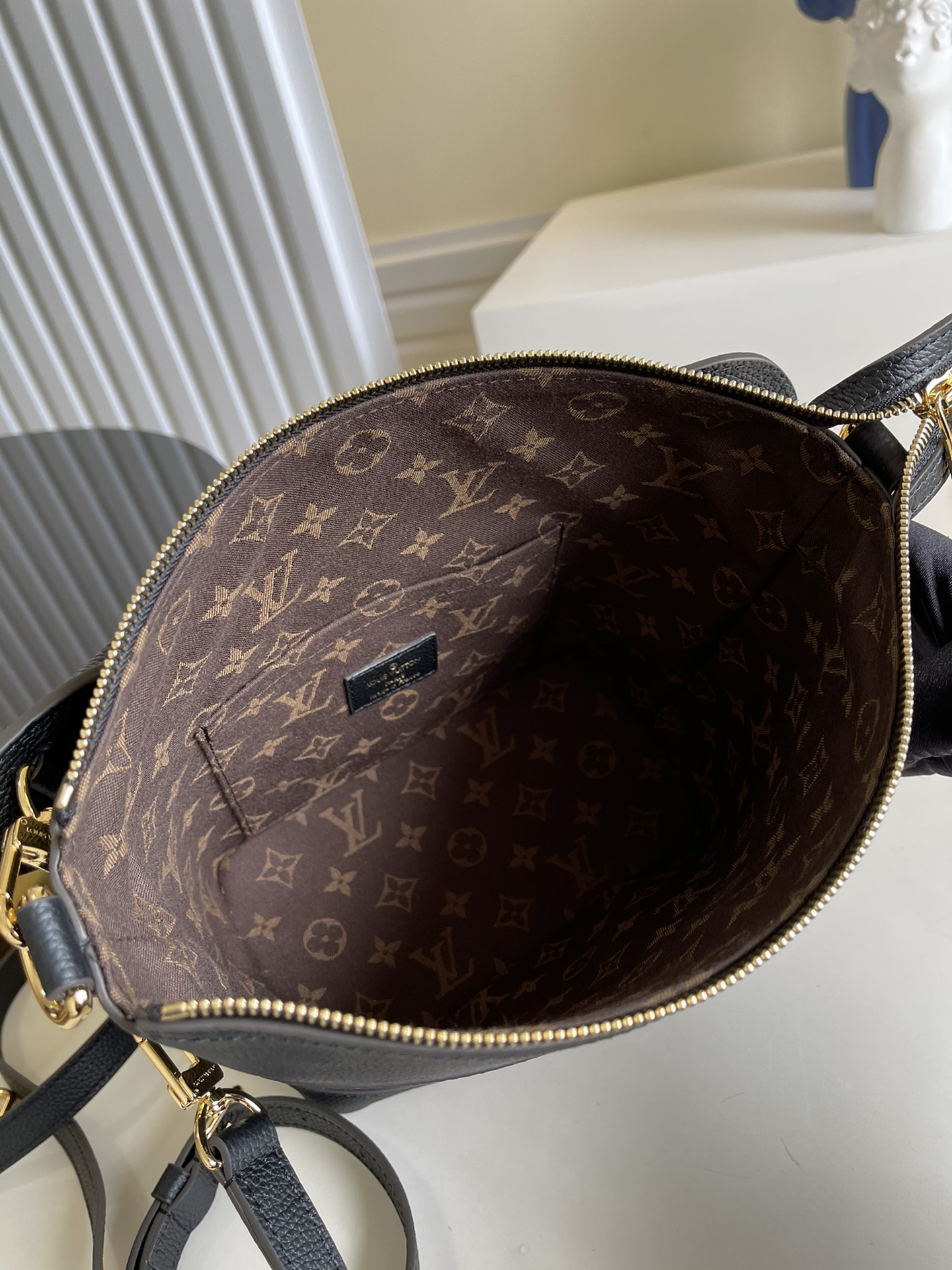 L*ouis V*uitton Bag Top Quality 22*22.5*13cm