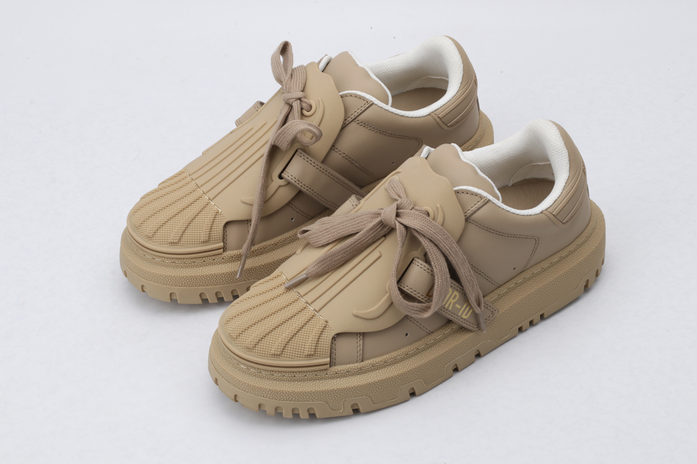 Women D*or Sneaker