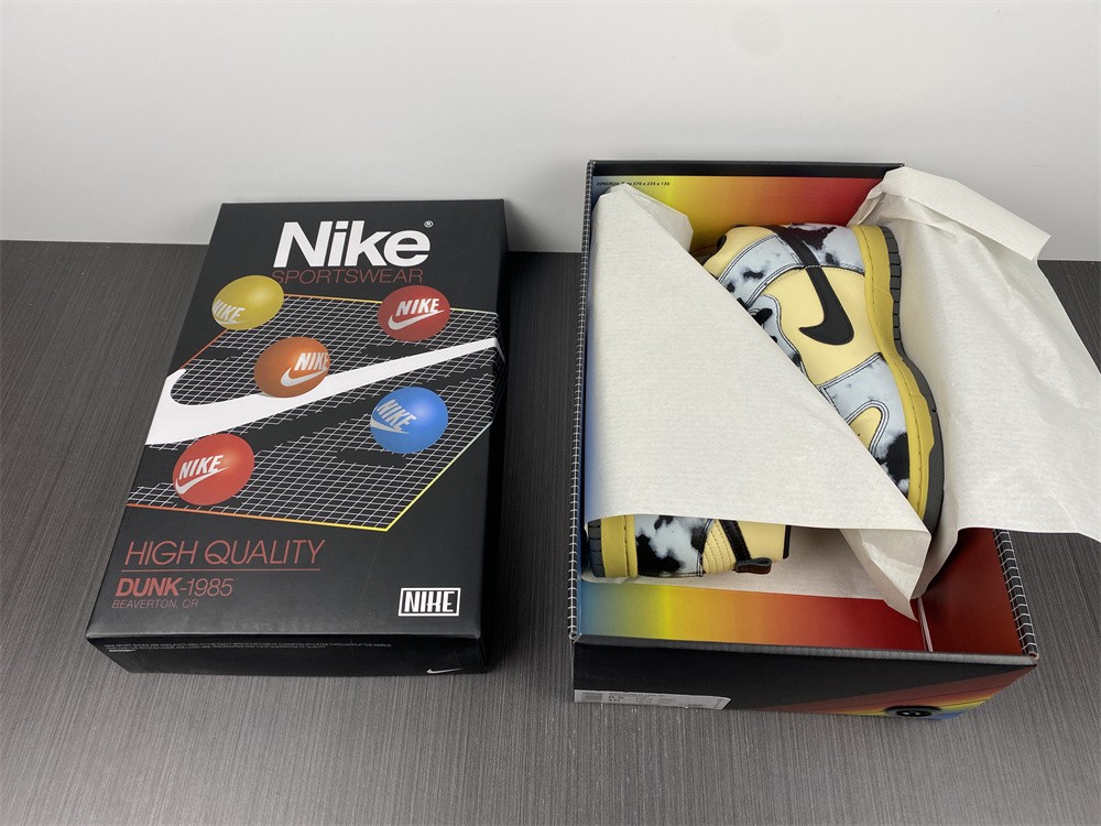 from Nike SB Dunk High DD9404-700