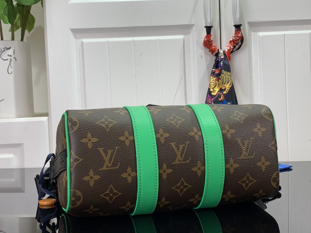 L*ouis V*uitton Bag Top Quality 25*15*11CM