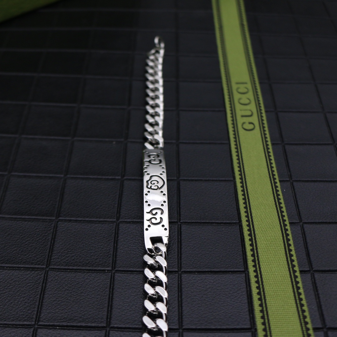 Bracelet001