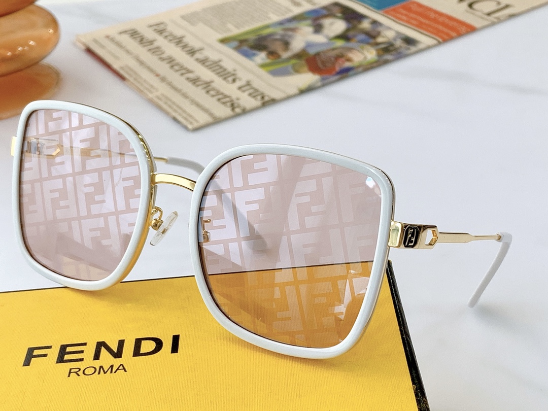 F*endi Glasses Top