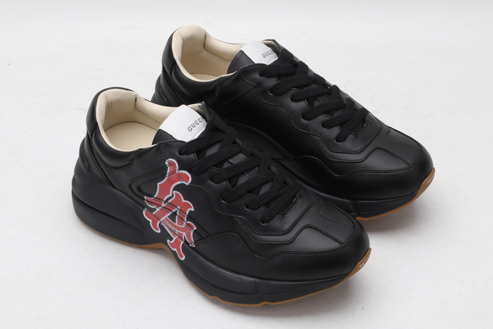 G*cci Sneaker
