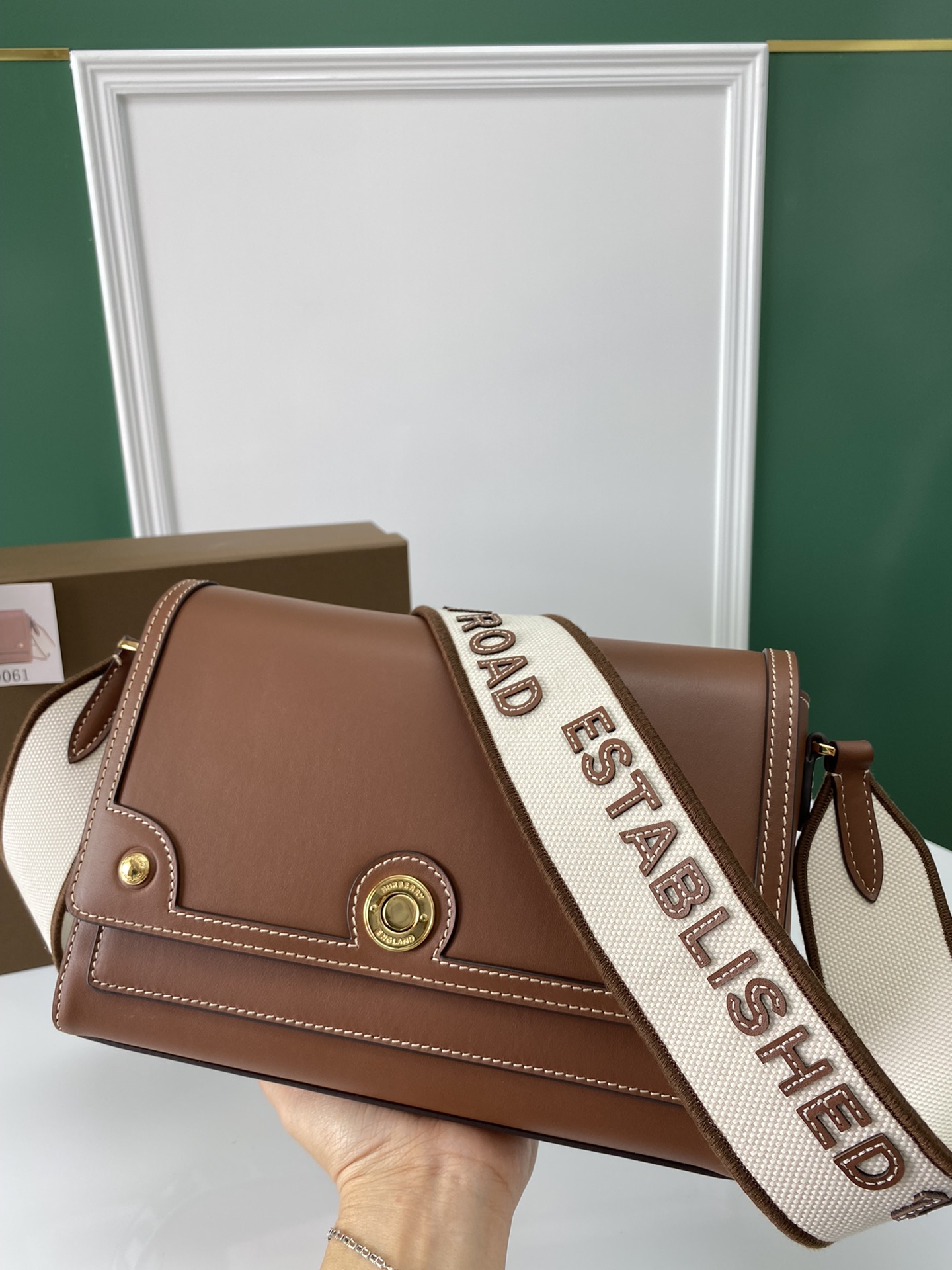 B*urberry Bag Top Quality 25*8.5*18CM