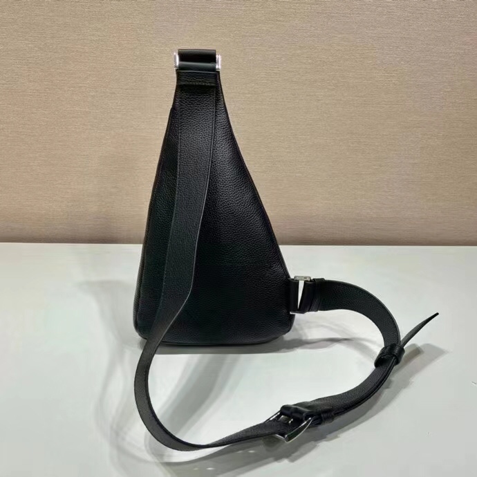 P*rada Bag Top Quality 17*32*6.5CM