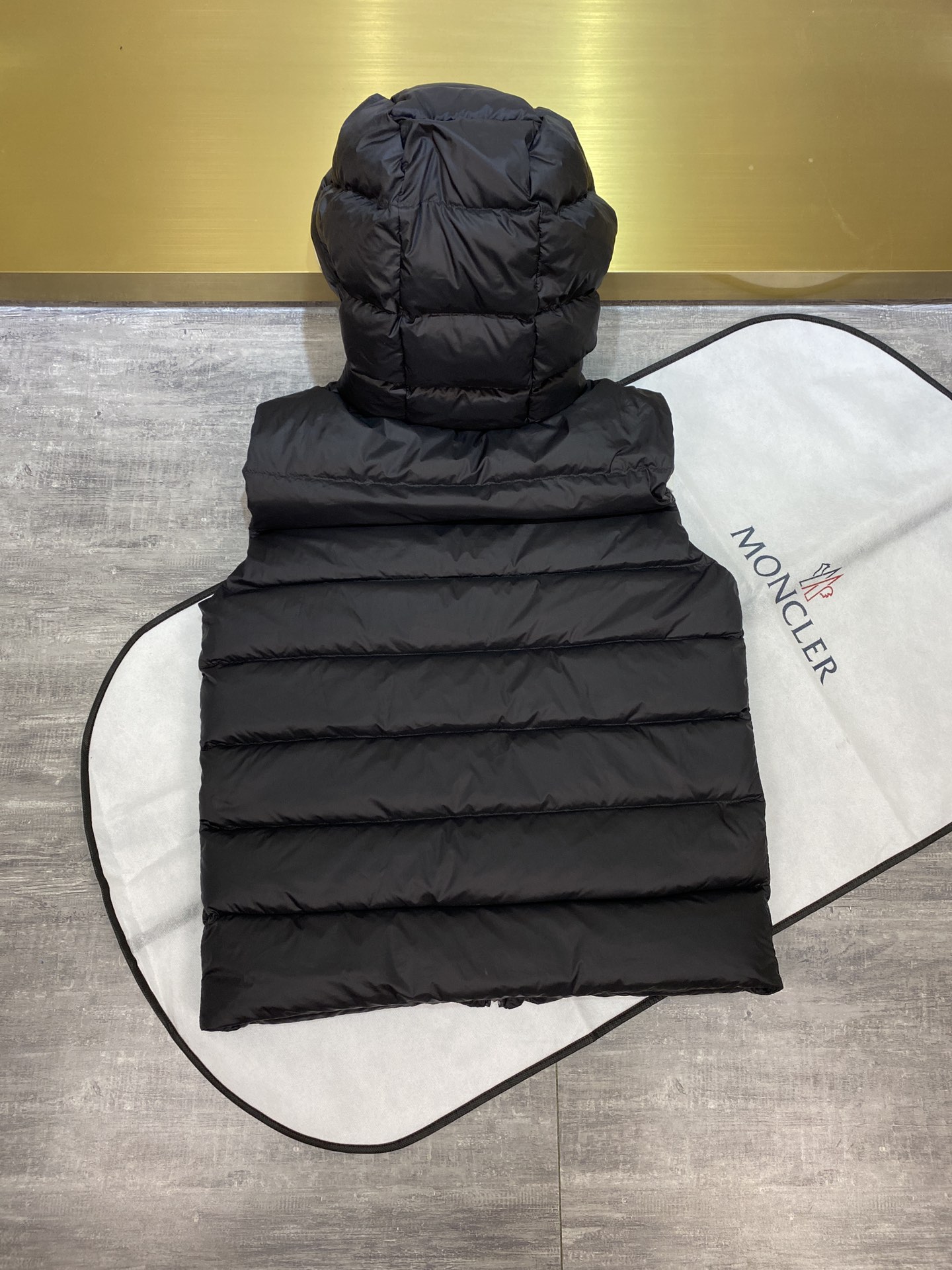 Women Jacket/Sweater Top Quality