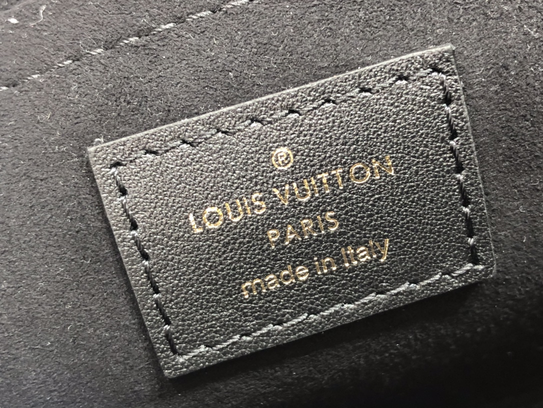 L*ouis V*uitton Top Bag 24*14*9cm