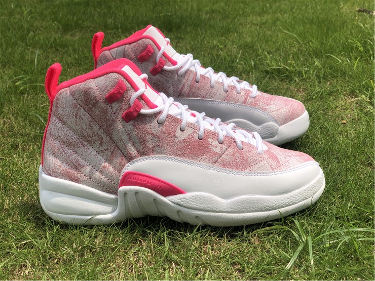 Air Jordan 12 GSโArctic Punchโ 510815-101