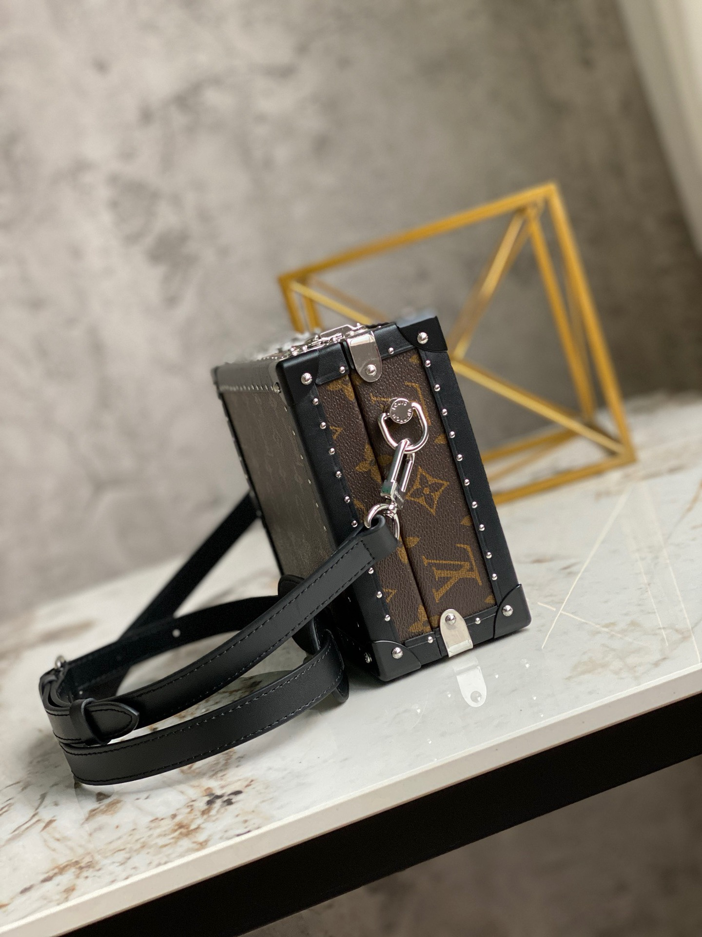 L*ouis V*uitton Bag Top Quality 24*16.5*8CM
