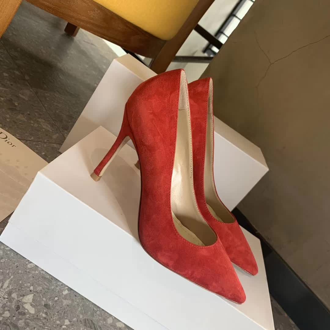 Women D*or Pump