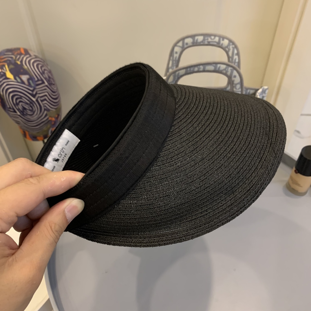 Top Hats