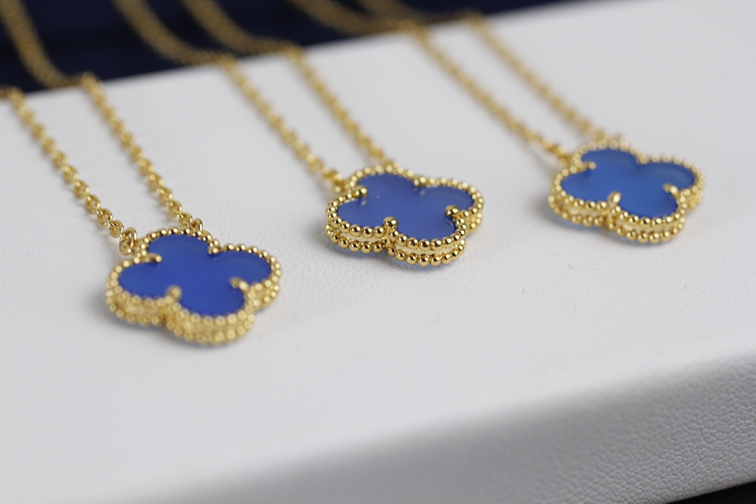 Necklace010