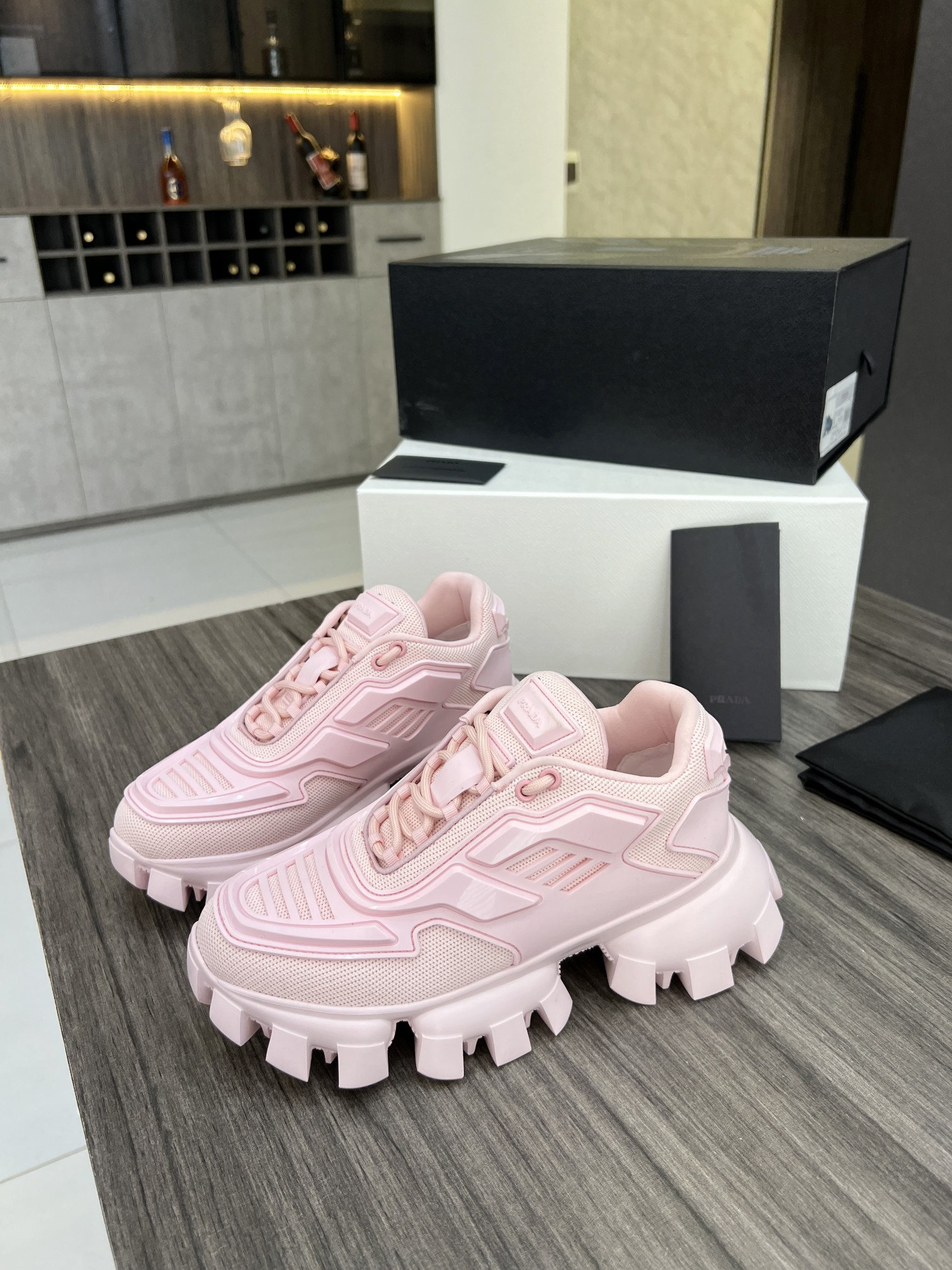 Men Women P*rada Top Sneaker