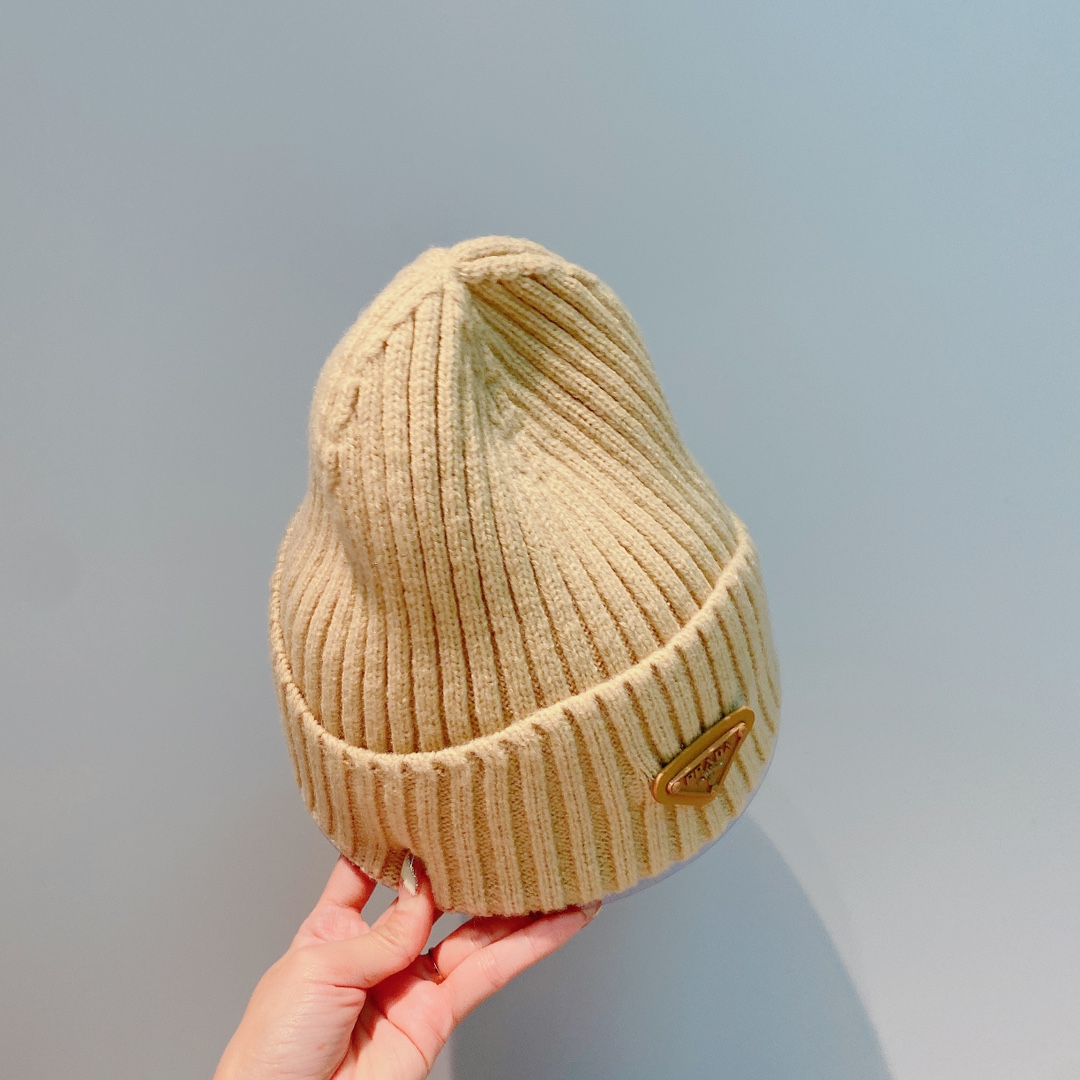 Top Hats 57cm