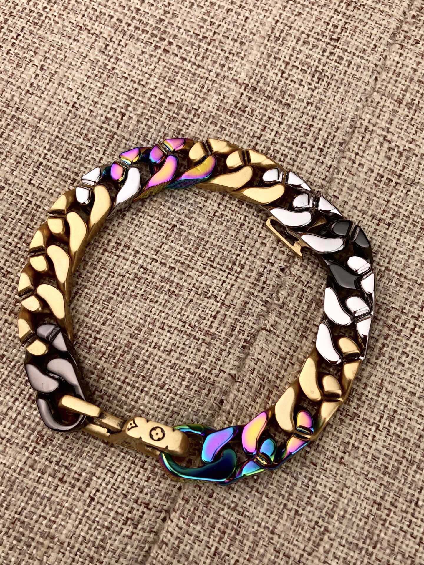 Bracelet002