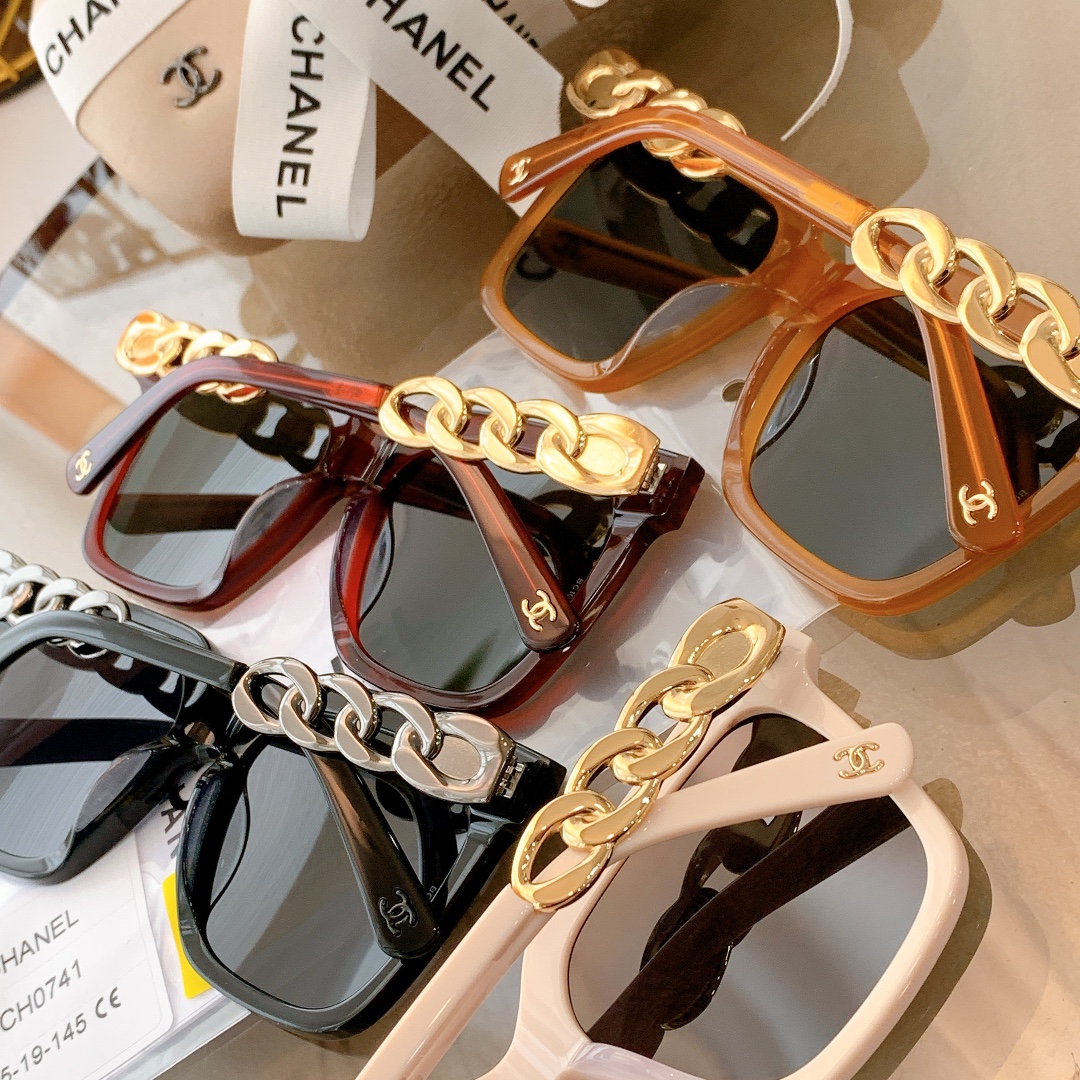 C*hanel Glasses Top