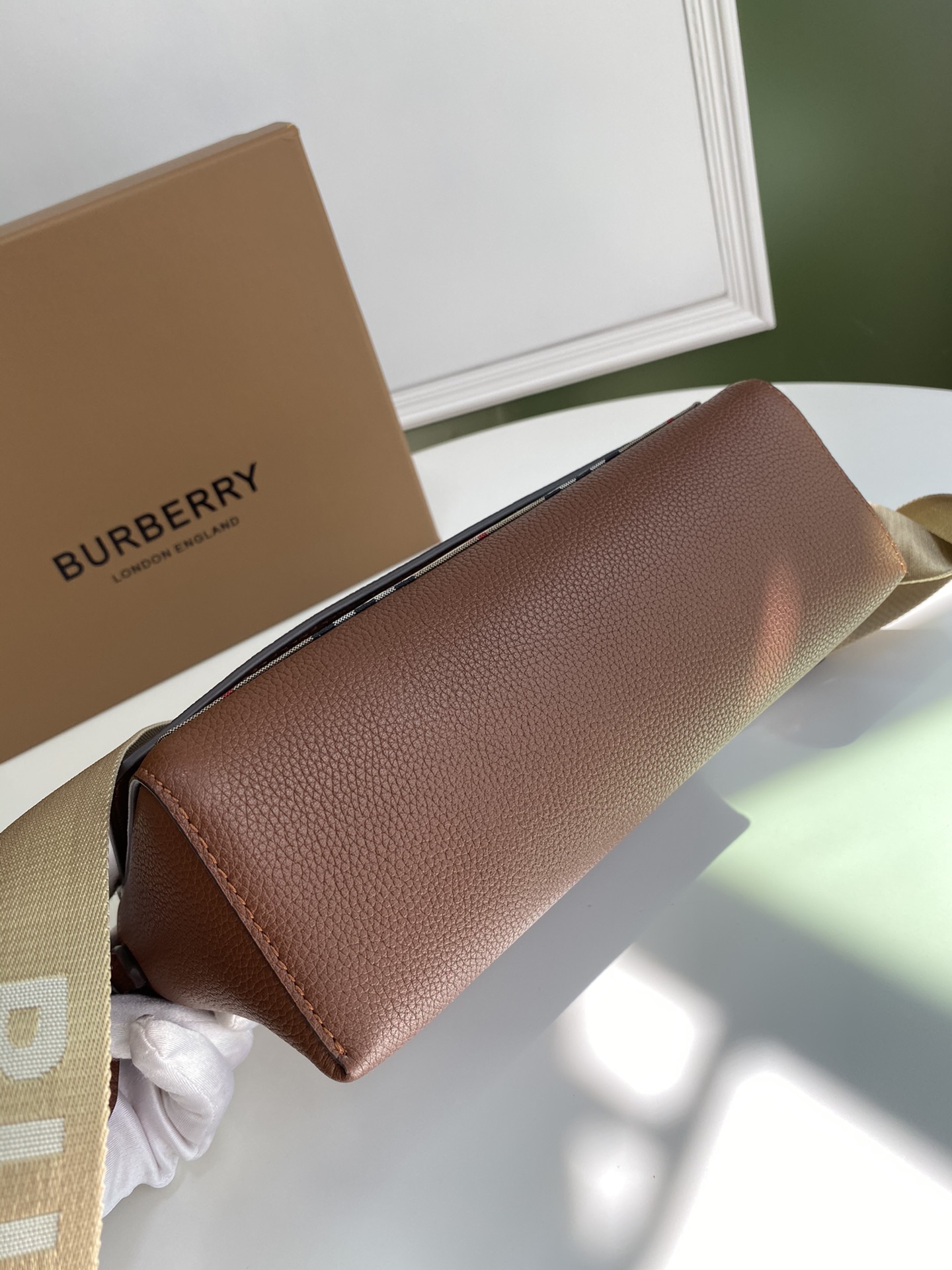 B*urberry Bag Top Quality 25*8.5*18CM