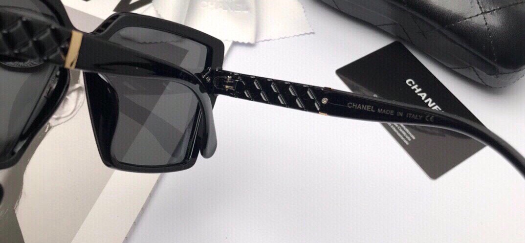 C*hanel Glasses Top