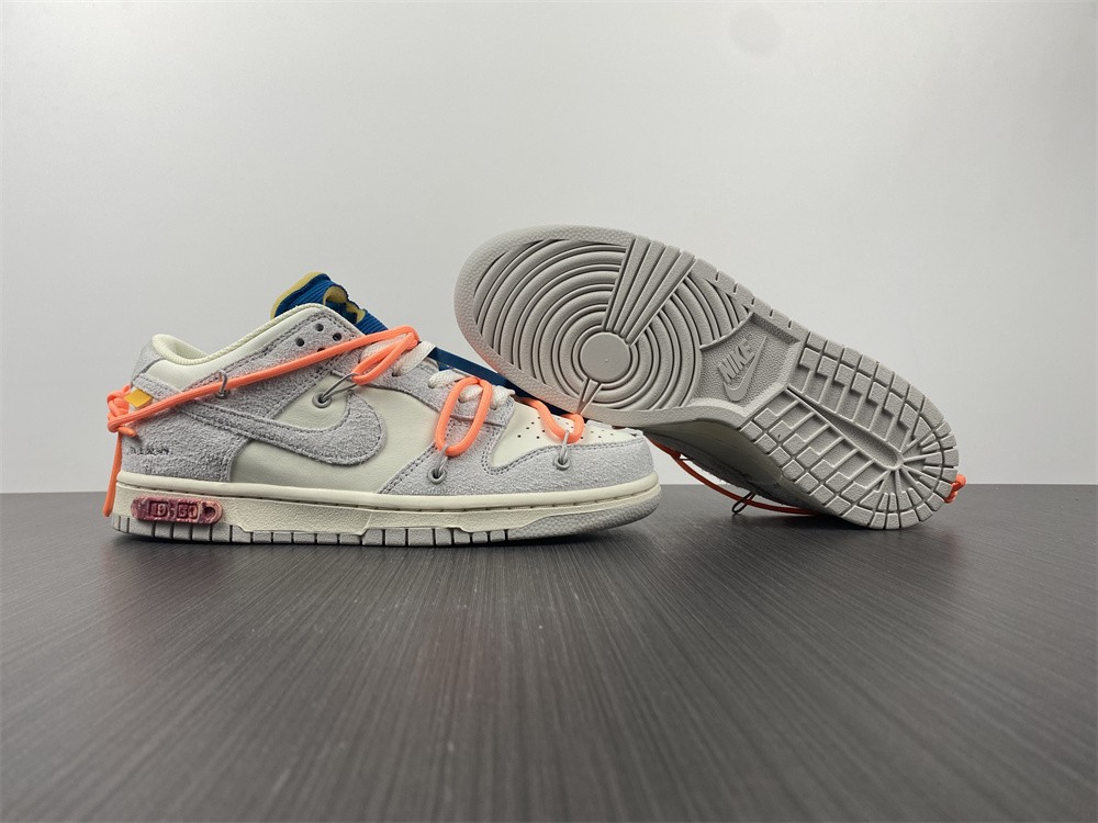 from O*ff-W*hite x Nike Dunk Low