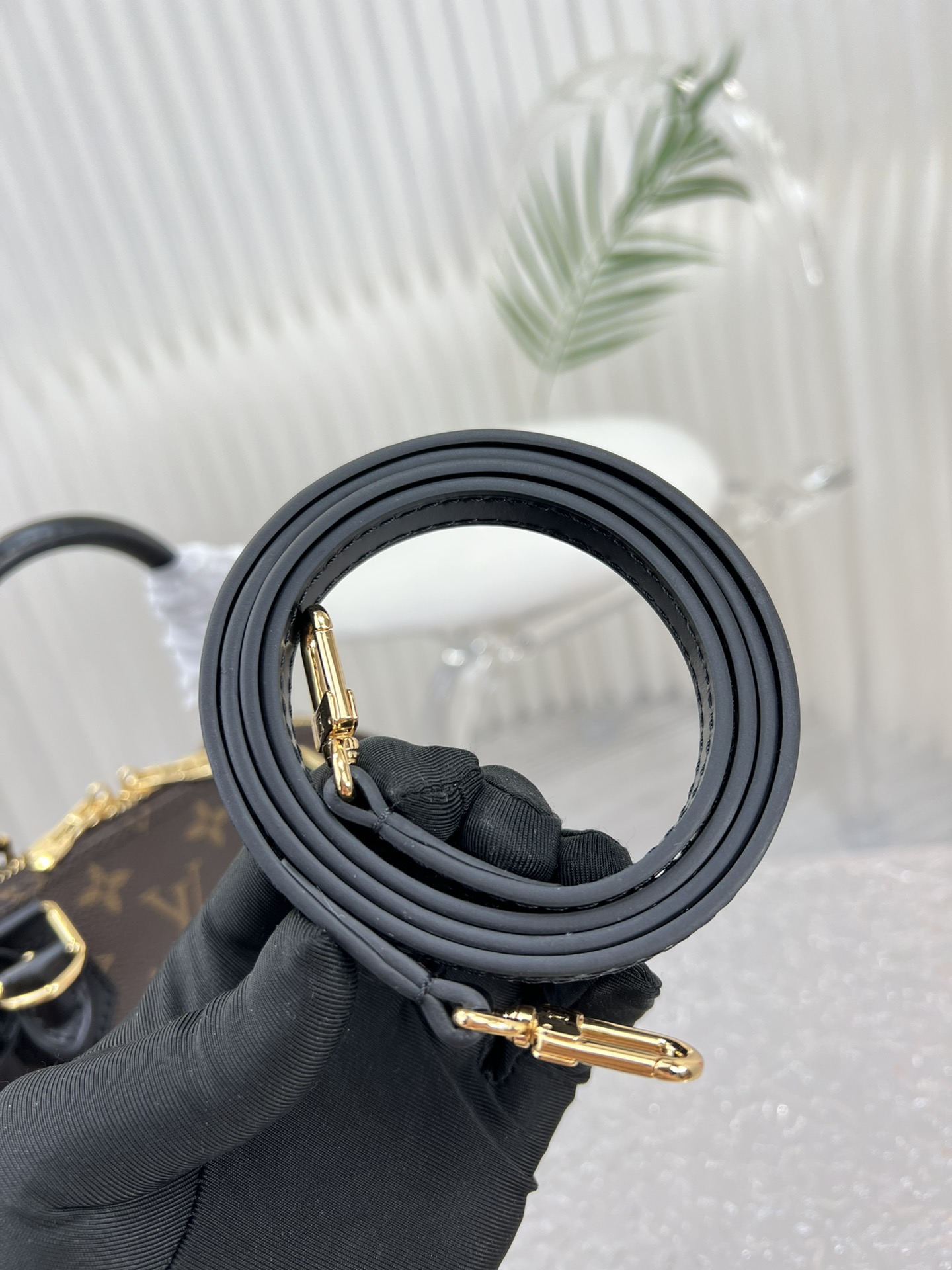 L*ouis V*uitton Top Bag 23.5*17.5*11.5cm