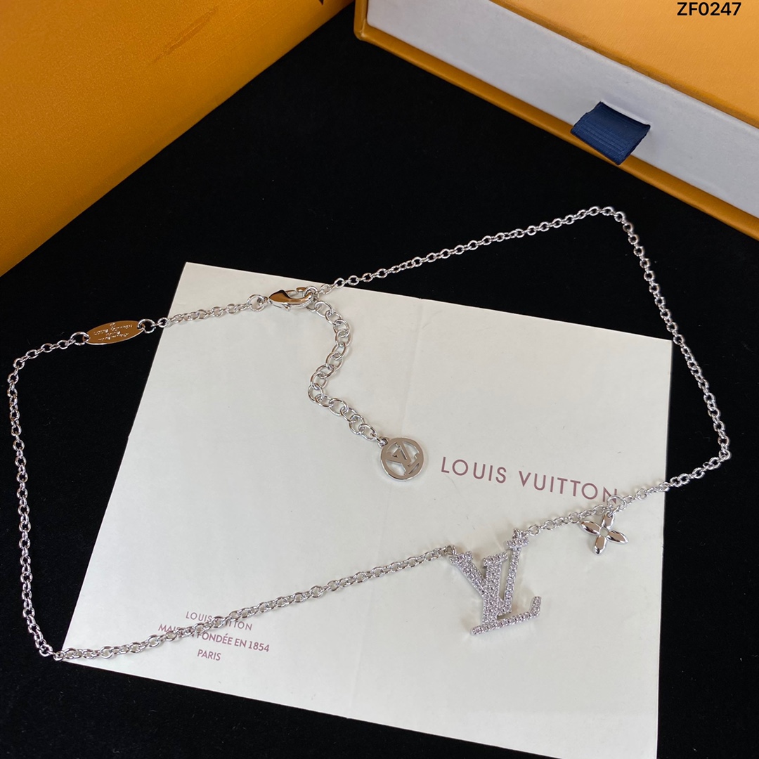 Necklace001