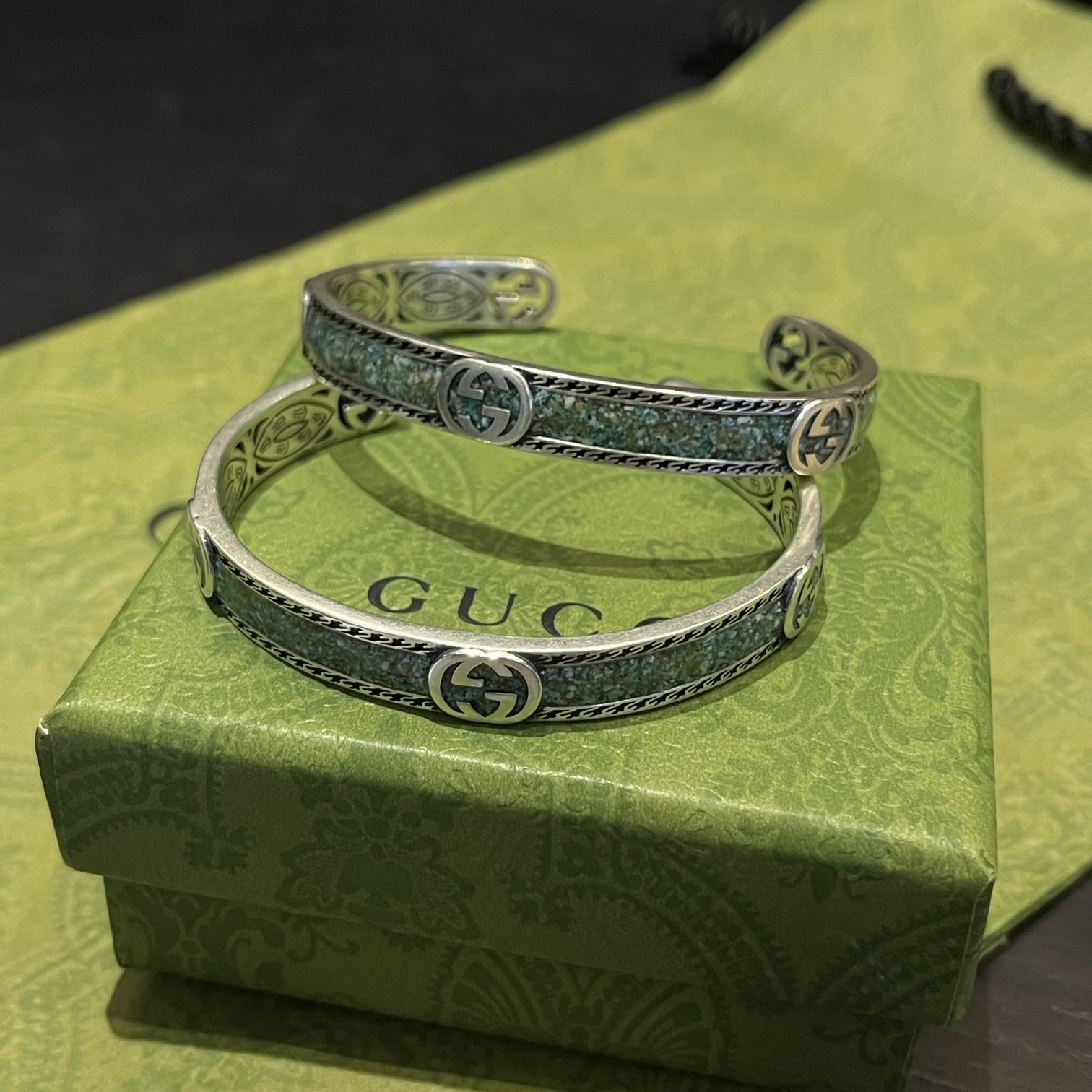 Bracelet