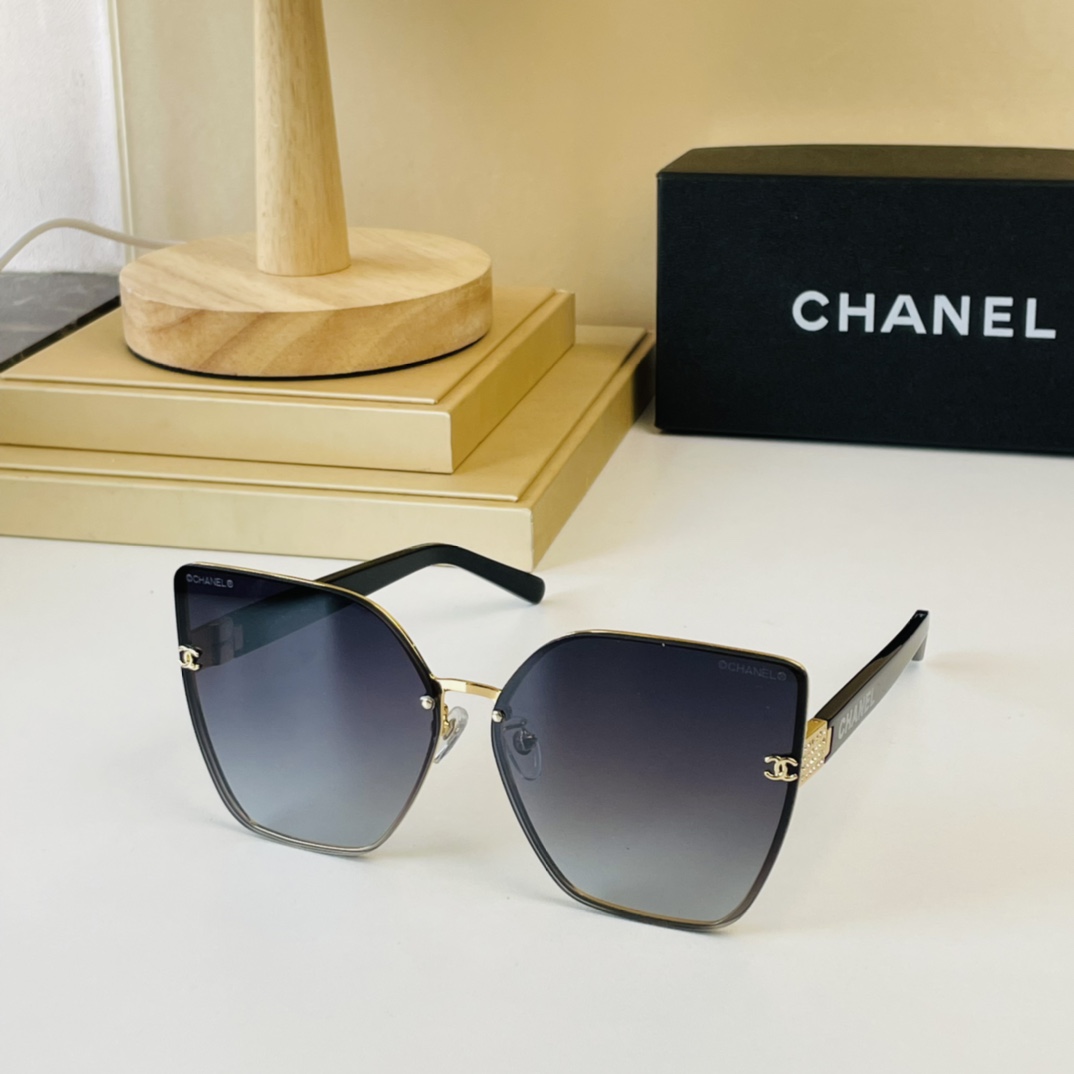 C*hanel Glasses Top