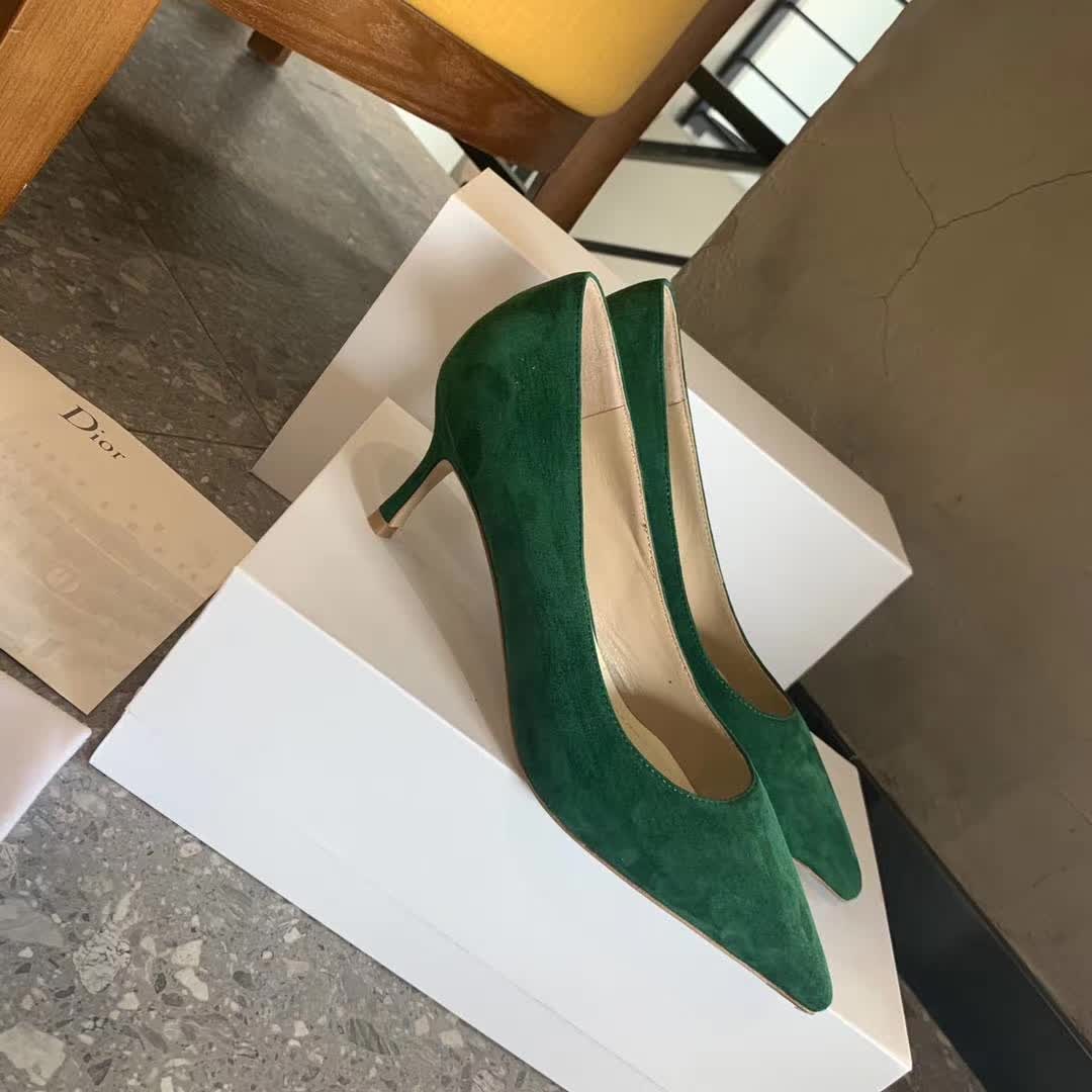 Women D*or Pump