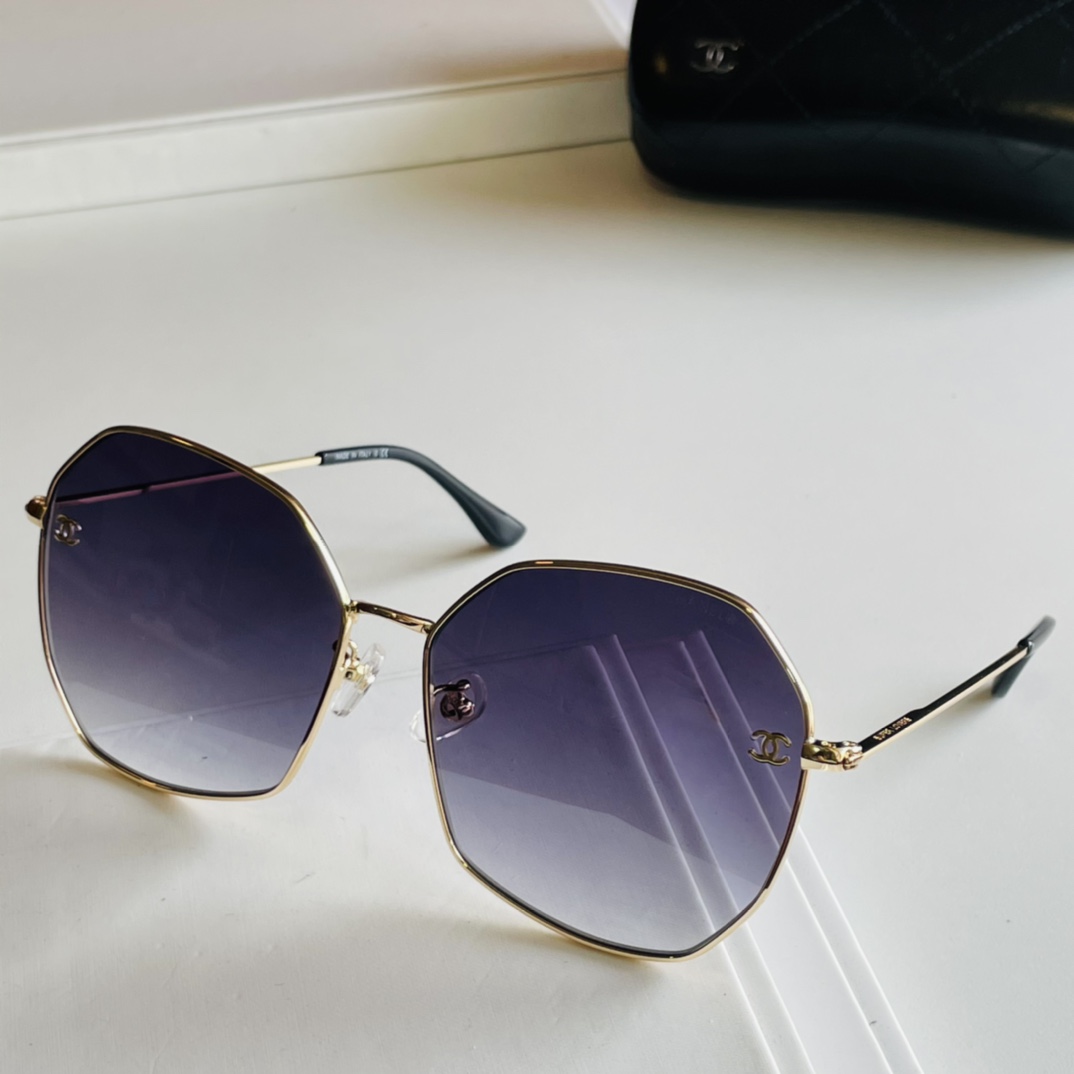C*hanel Glasses Top