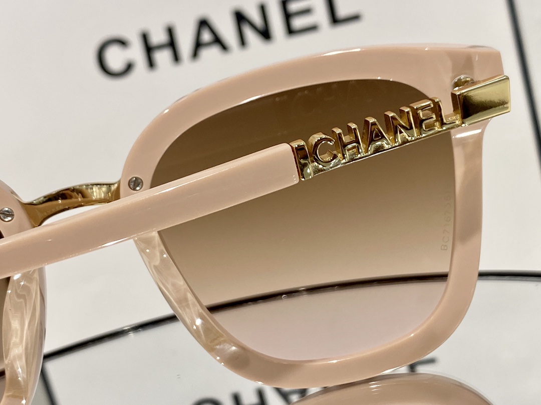 C*hanel Glasses Top