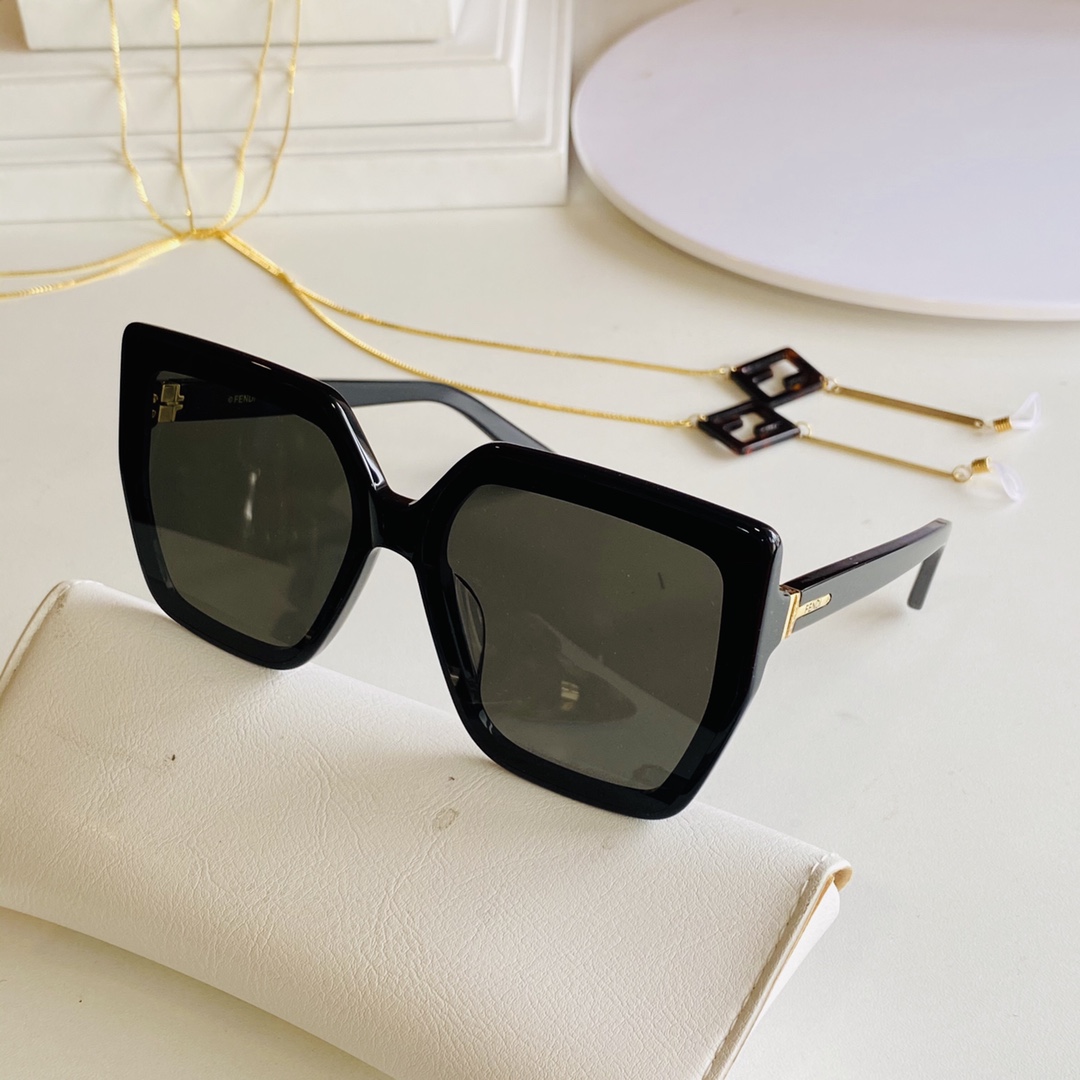 F*endi Glasses Top
