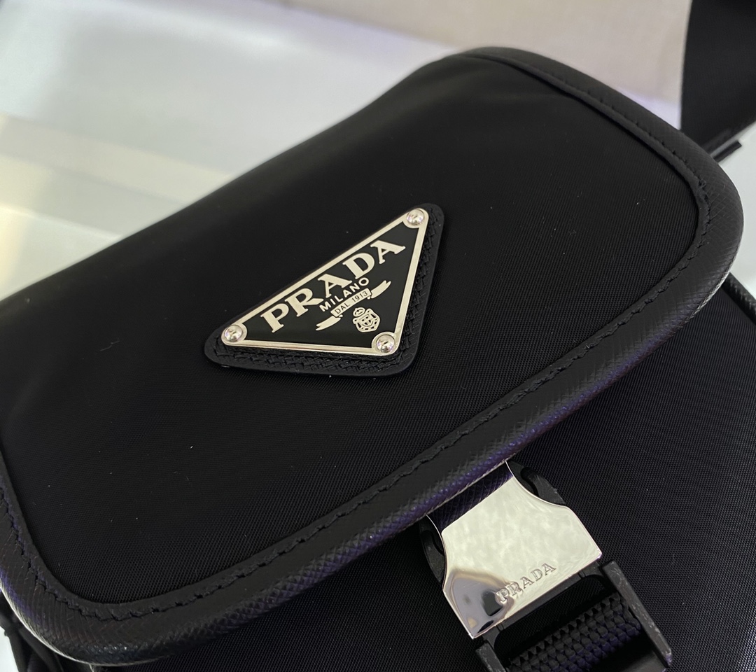 P*rada Bag Top Quality 14*19*5.5CM