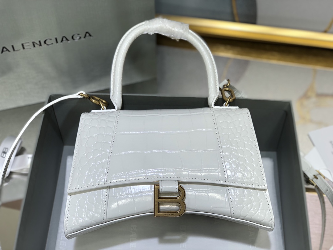 B*alenciaga Bag Top Quality