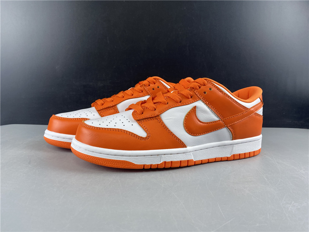 from Khaki24 Nike Dunk SB low CU1726-101