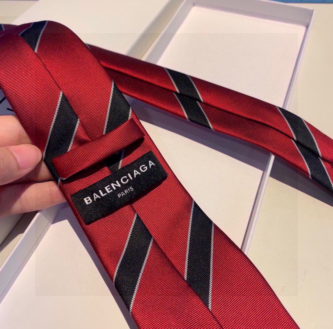 Necktie